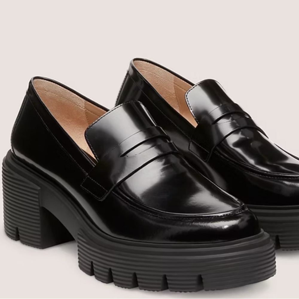 Stuart Weitzman Soho Loafers black leather